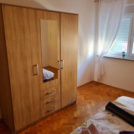 Апартаменты Apartman Antea Шибеник Экстерьер фото