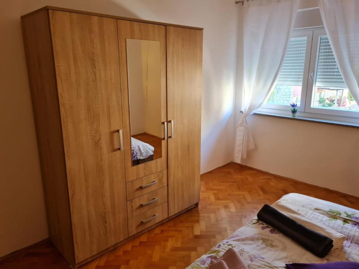 Апартаменты Apartman Antea Шибеник Экстерьер фото